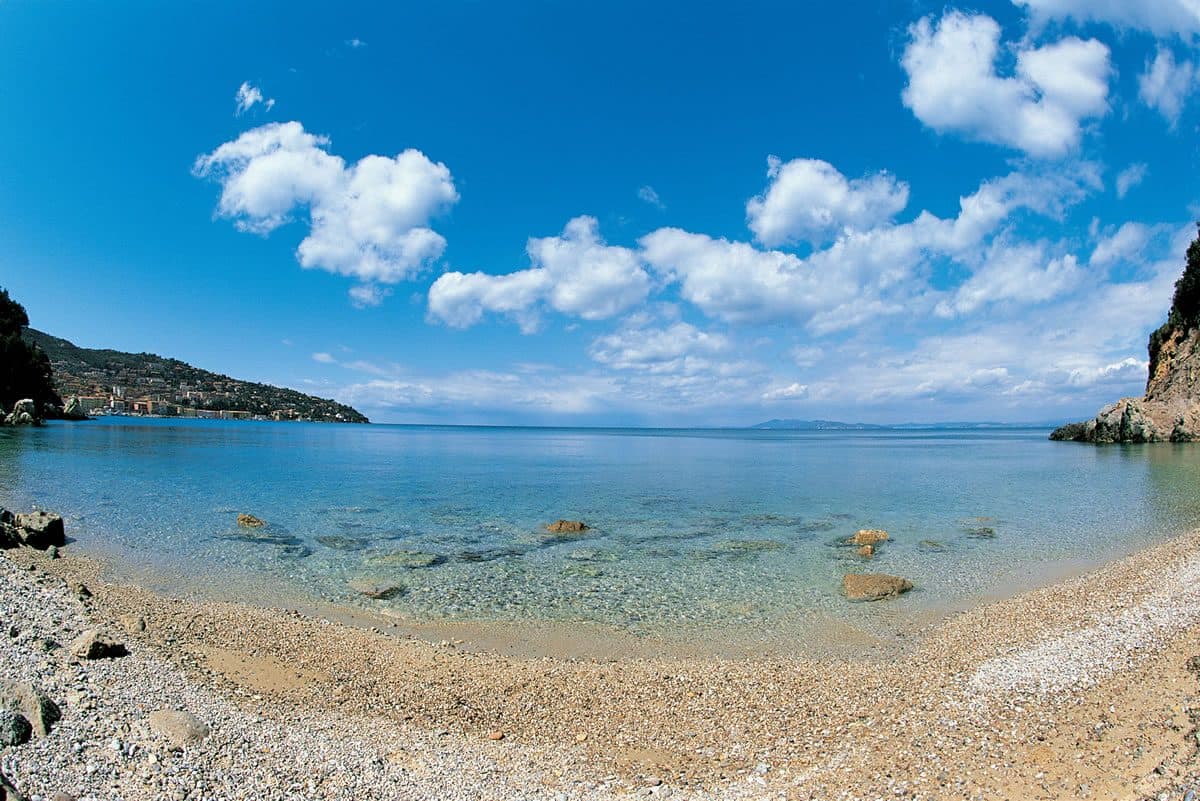 Cala La Cantoniera vista dal mare